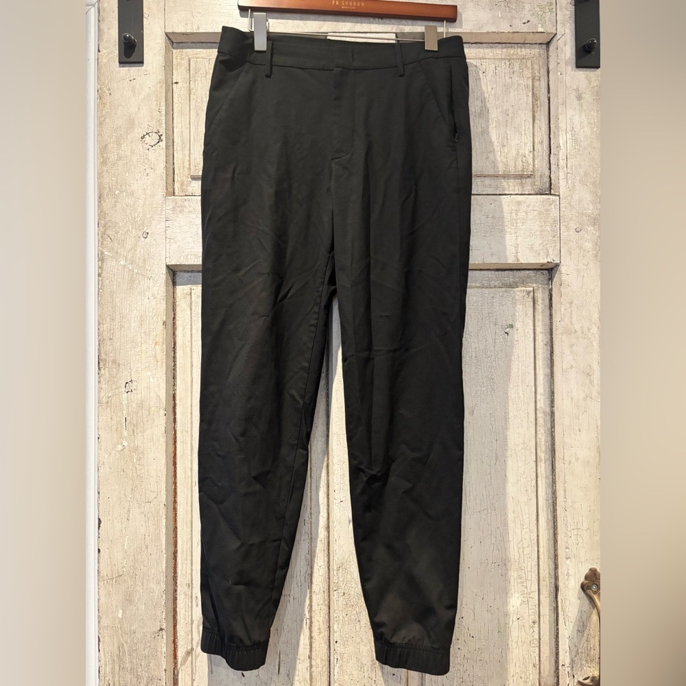 KIT AND ACE Black Pants
